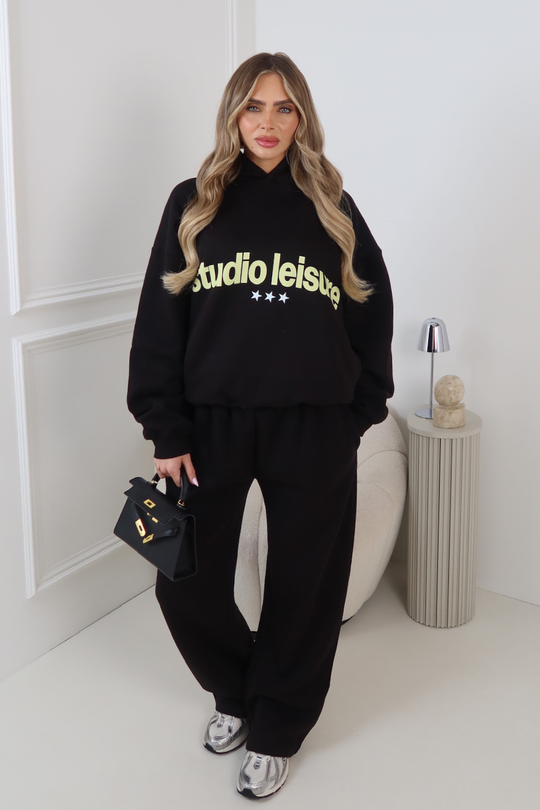 STUDIO LEISURE BLACK ARCH PRINTED HOOD