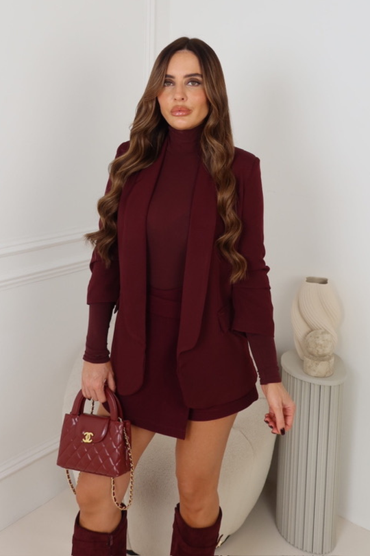 VALENCIA BURGUNDY RUCHED SLEEVE BLAZER