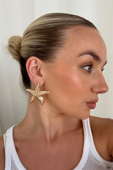 Freya gold starfish earrings & necklace