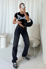 Lace bra white print black baby tee