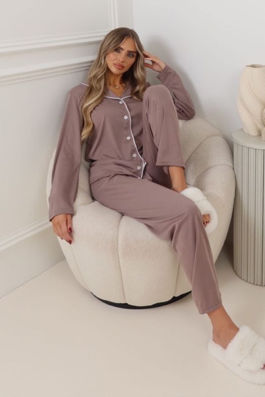PREMIUM JERSEY TAUPE  CLASSIC PIPING PYJAMA SET