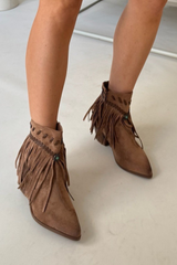 Winnie camel short fringe cowboy boots