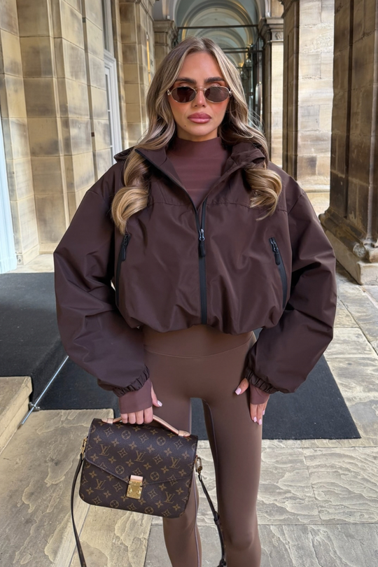ROSIE CHOCOLATE CROPPED HOODED PUFFER JACKET