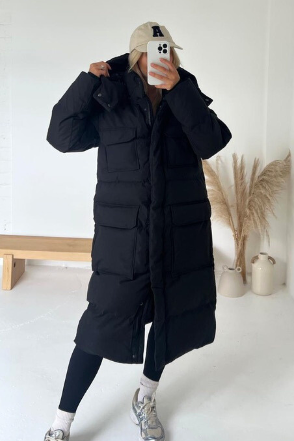 black long puffer with pockets – Glamify Famous For Loungewear