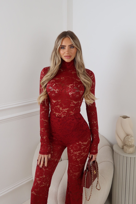 YASEMIN LACE HIGH NECK TOP BURGUNDY