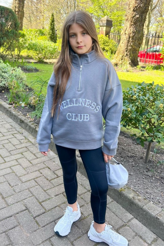 Mini Wellness club steel grey embroidered 3/4 sweater