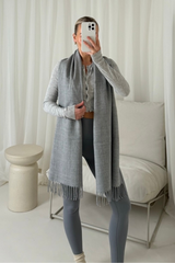 Missy grey scarf