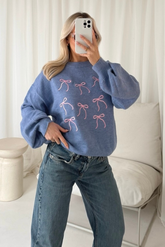Ribbon bow embroidered blue knit sweater