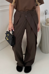 HARPER CHOCOLATE ELASTICATED WAIST STRAIGHT LEG TROUSERS