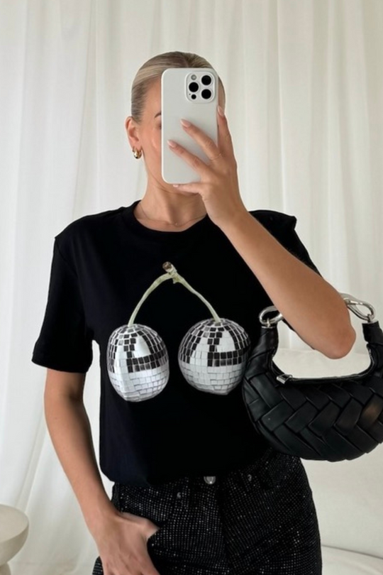 Disco cherry black printed t-shirt