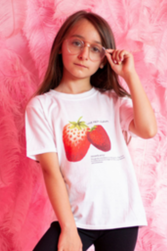 Mini glamify printed strawberry t shirt