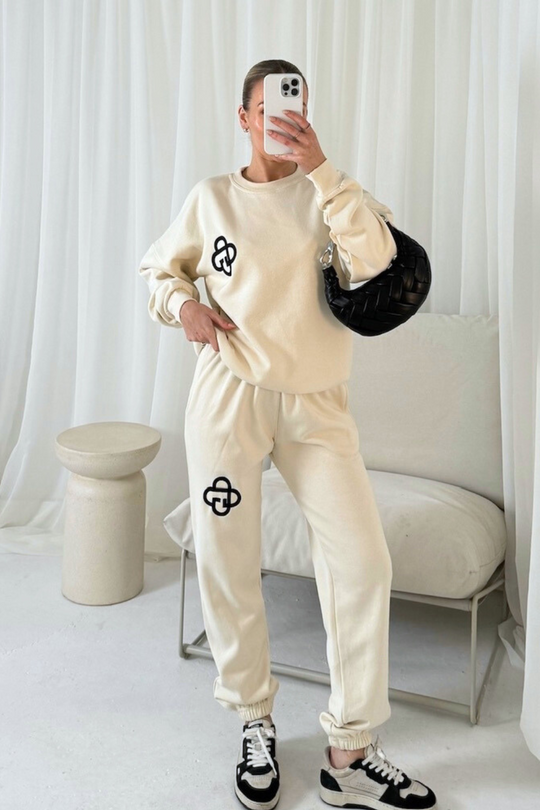 G monogram ecru embroidered sweater joggers loungewear