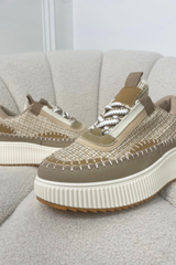 Zoe camel platform trainers