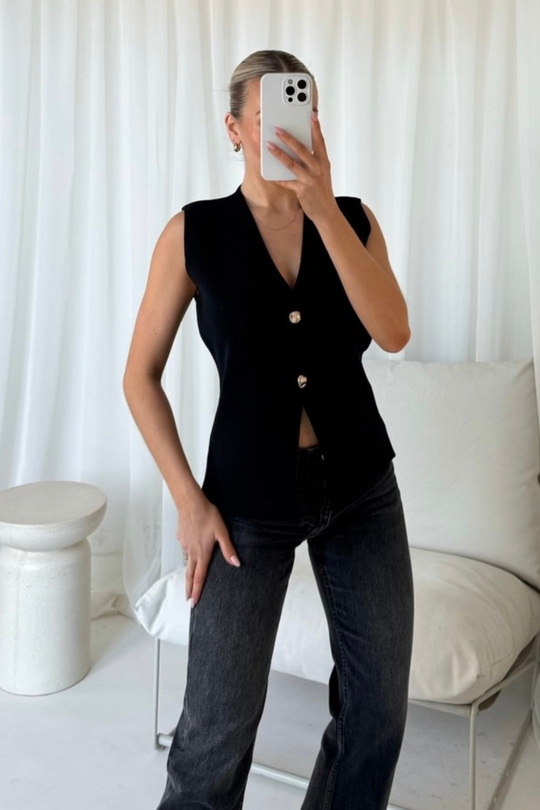 Sienna black sleeveless knit waistcoat