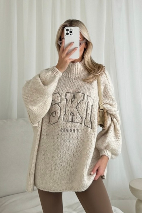 Ski resort cream embroidered oversized knit jumper