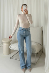 Sandy light blue denim straight leg jeans