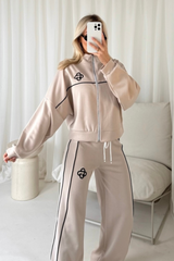 G monogram beige contrast piping zip sweater & trousers