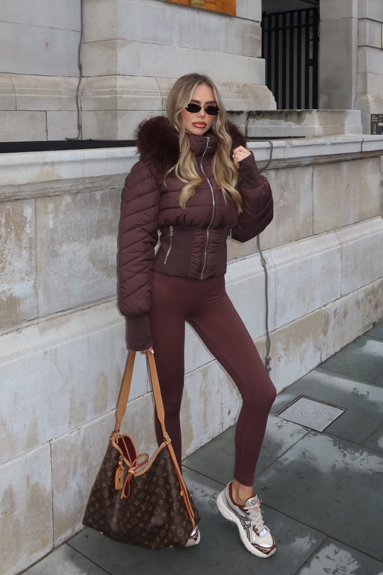 SORA CHOCOLATE ZIP UP HOODED FUR SHORT PUFFER JACKET
