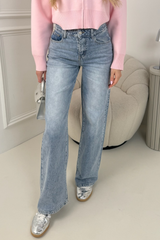 ISLA BLUE STRAIGHT LEG JEANS WITH PINK DIAMONTE POCKET