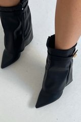 Gerri black heeled boots