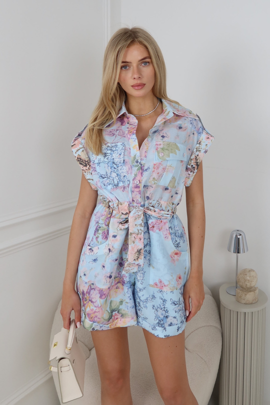CAITLYN LIGHT BLUE FLORAL CINCHED WAIST PLAYSUIT