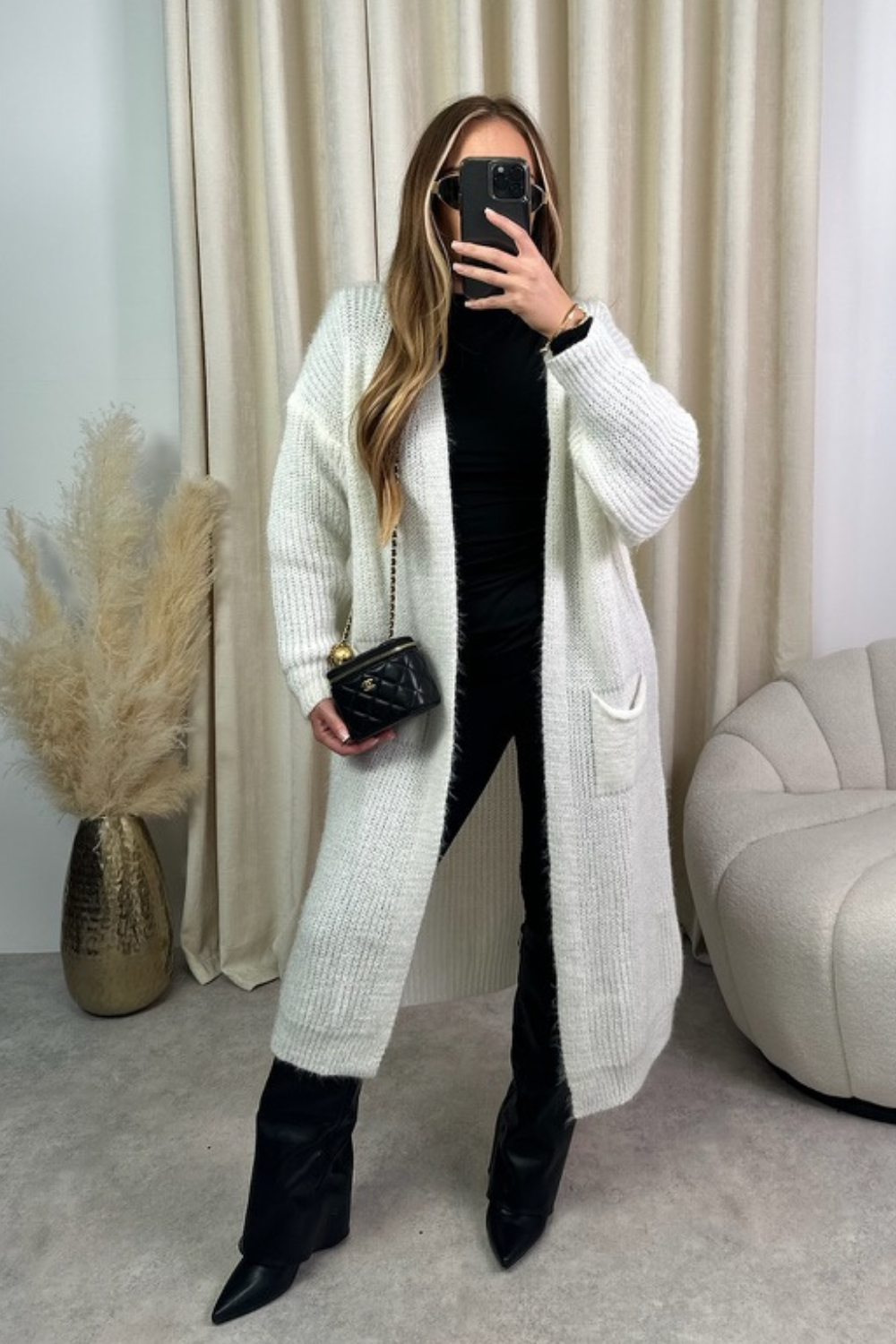 Long cream 2025 cardigan outfit