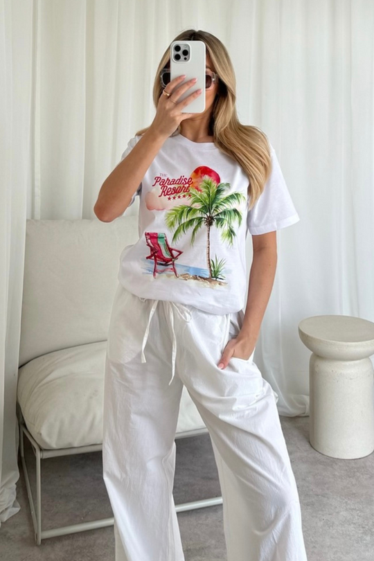Paradise resort printed white T-shirt