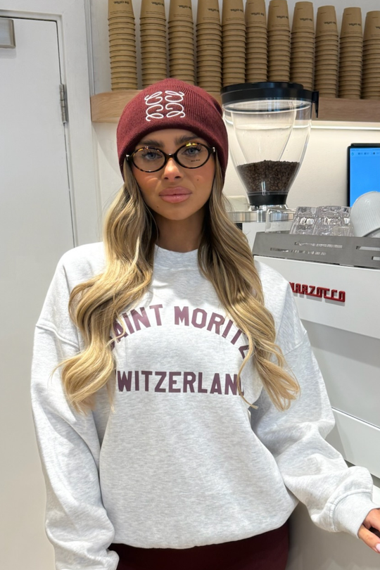 Gege burgundy embroidered knit beanie hat