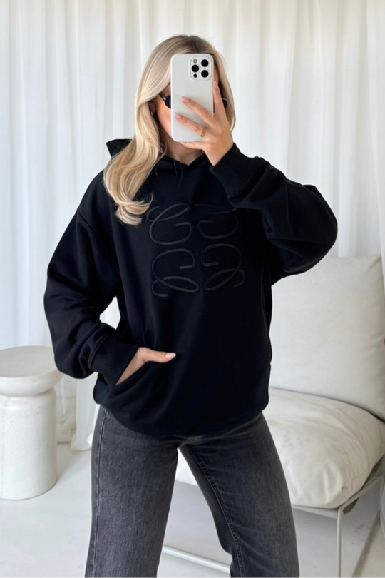 GeGe black embroidered oversized hoodie