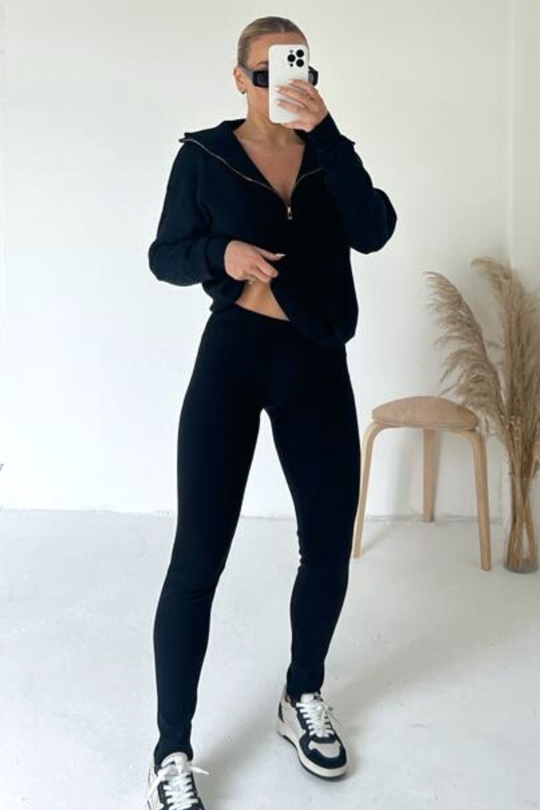 Brandy black 3/4 zip jumper