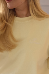NO WORRIES LEMON EMBROIDERED HEAVYWEIGHT T-SHIRT HANNAH BRIGGS
