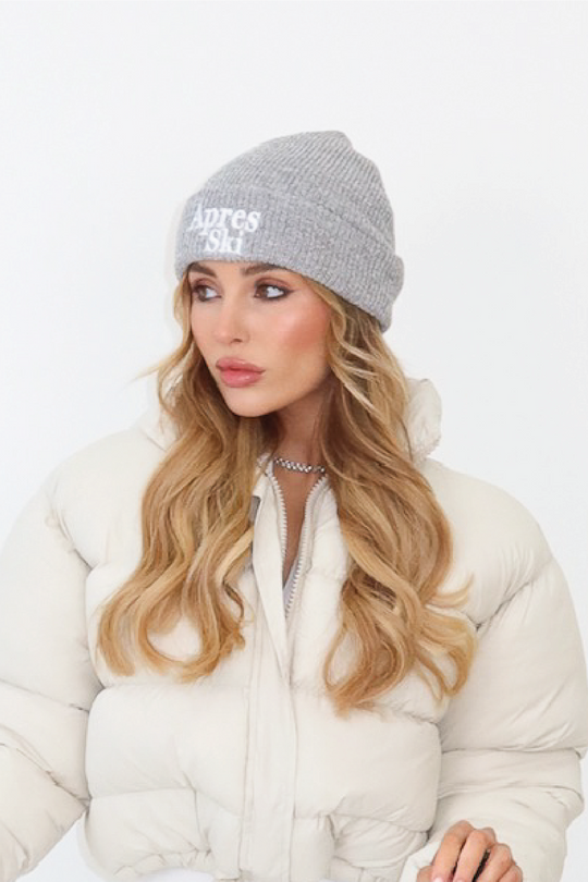 Apres ski grey embroidered knit beanie hat