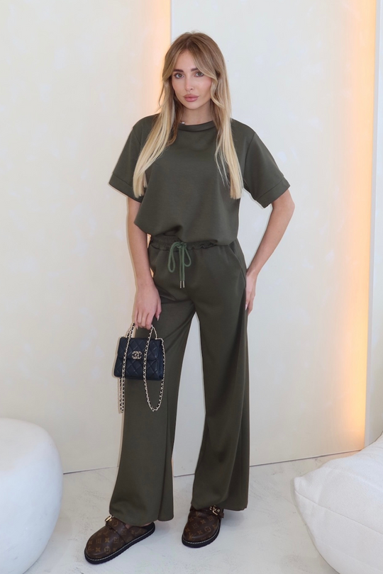 Stassi khaki t-shirt straight leg jogger loungewear