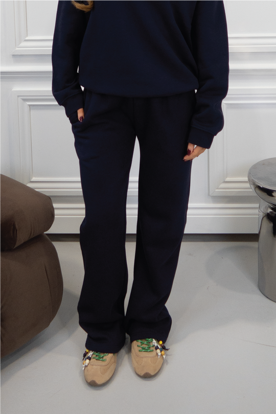 Glamify everyday essential navy straight leg jogger