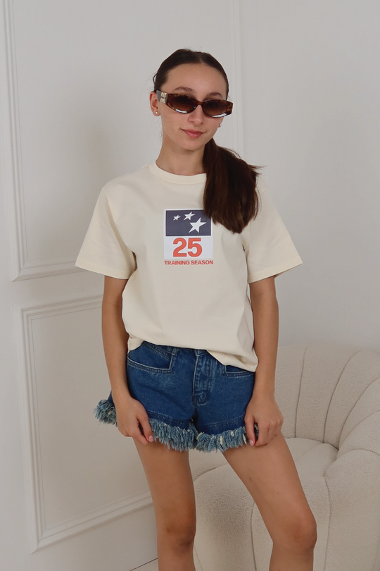 Mini Training season ecru printed t-shirt