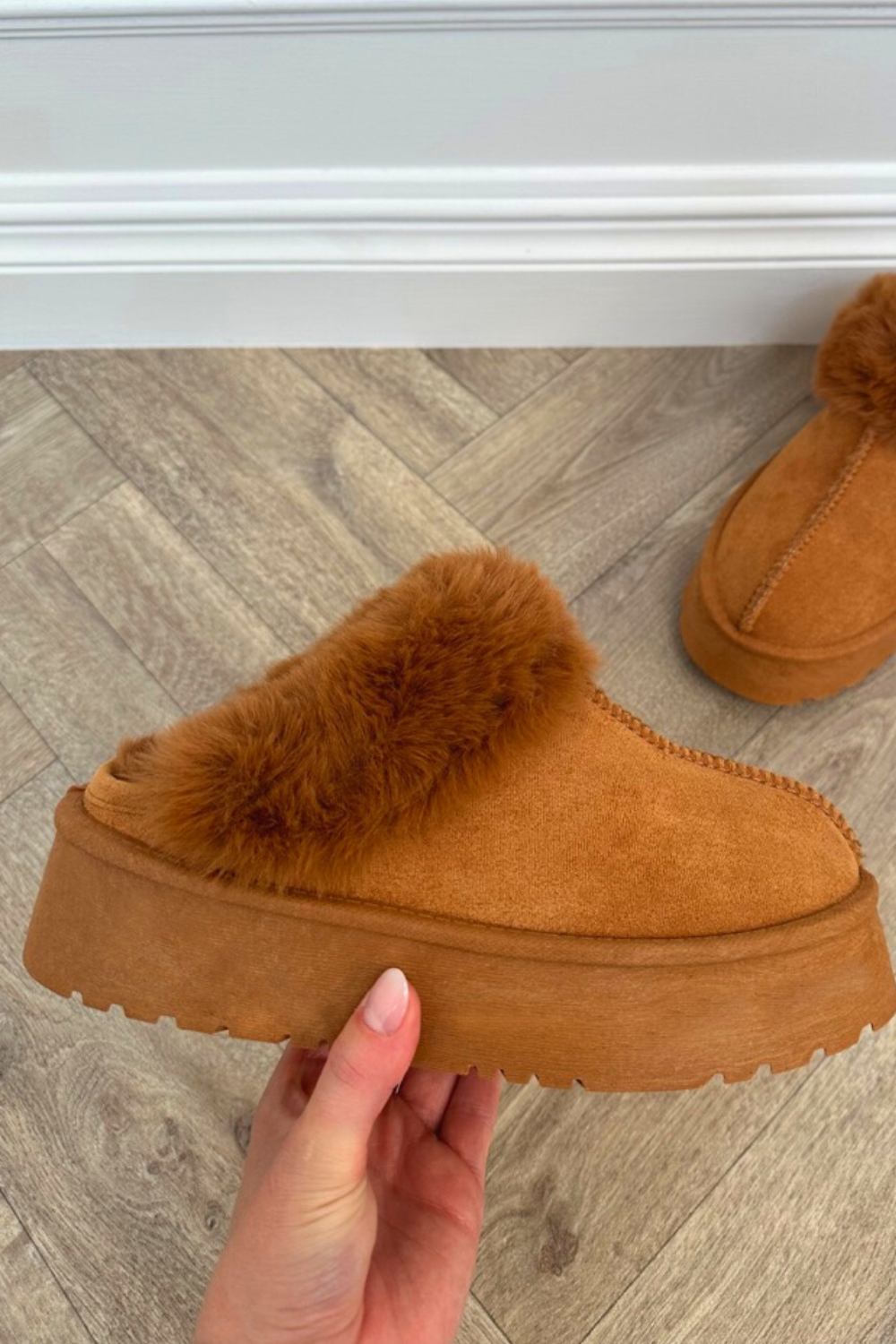 Amara online ugg slippers