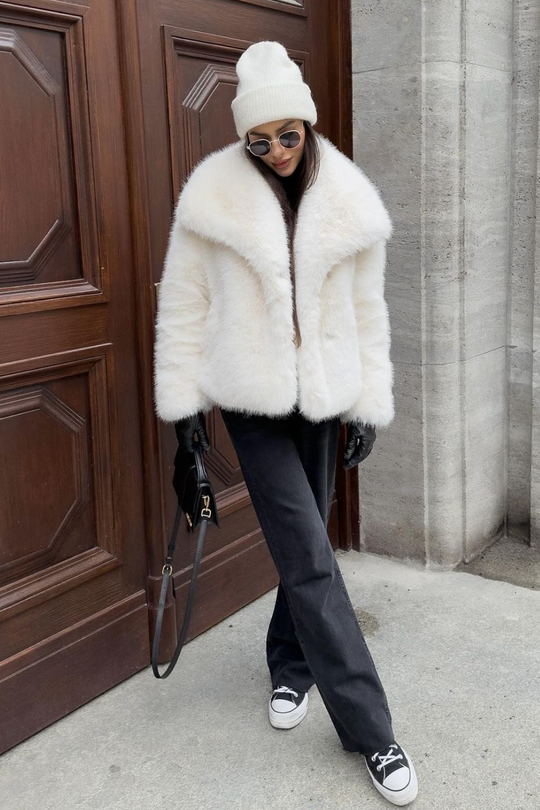 Olivia white faux fur coat