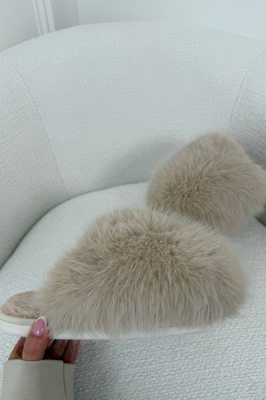 GEORGIE BEIGE FLUFFY SLIPPERS