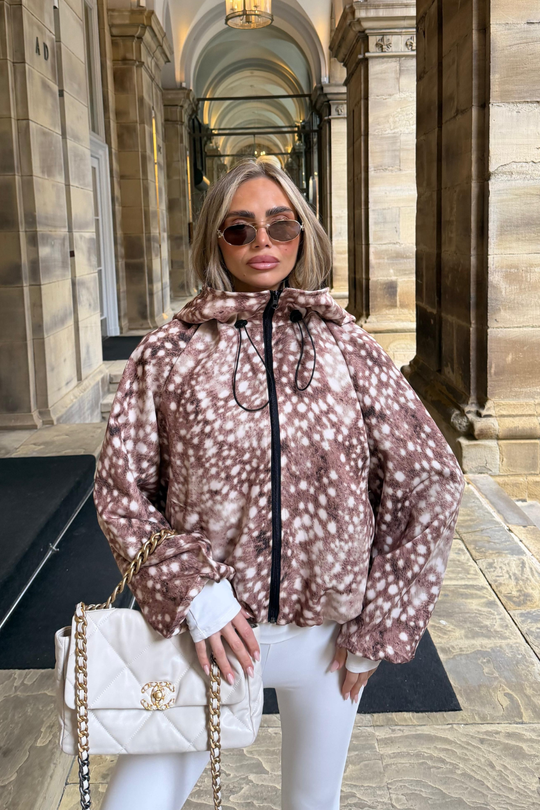 ARIA BEIGE DEER PRINT ZIP UP HOODED JACKET
