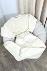 Mini ecru take it easy applique sweater jogger loungewear
