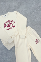 New York city ecru printed sweater joggers loungewear