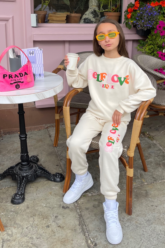 Mini self love clique ecru oversized sweater loungewear set