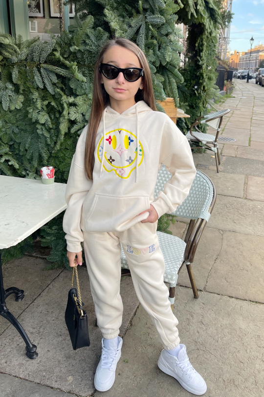 Mini smiley pattern ecru embroidered hooded loungewear set