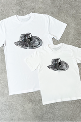 Mini Shimmer eras printed white t-shirt