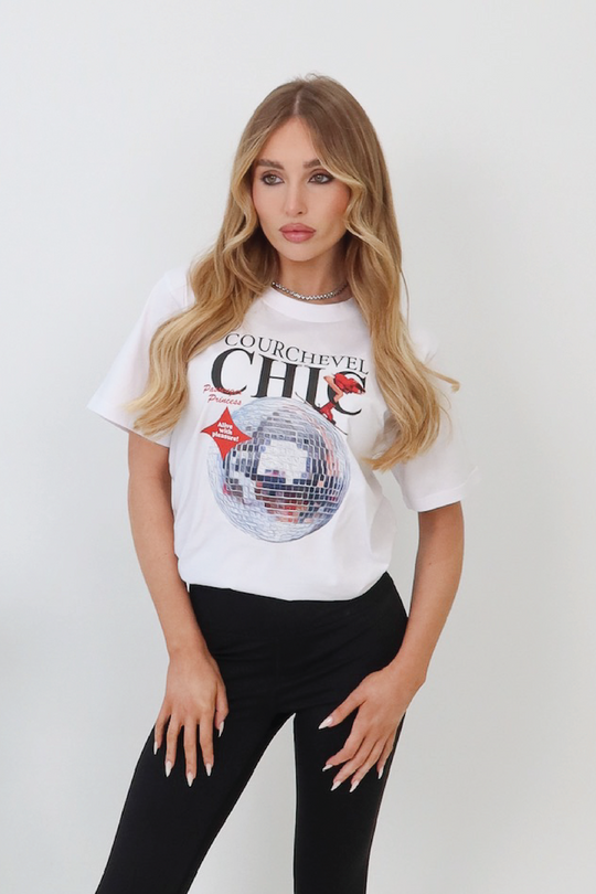 Courchevel Chic Ski white heavyweight printed t-shirt