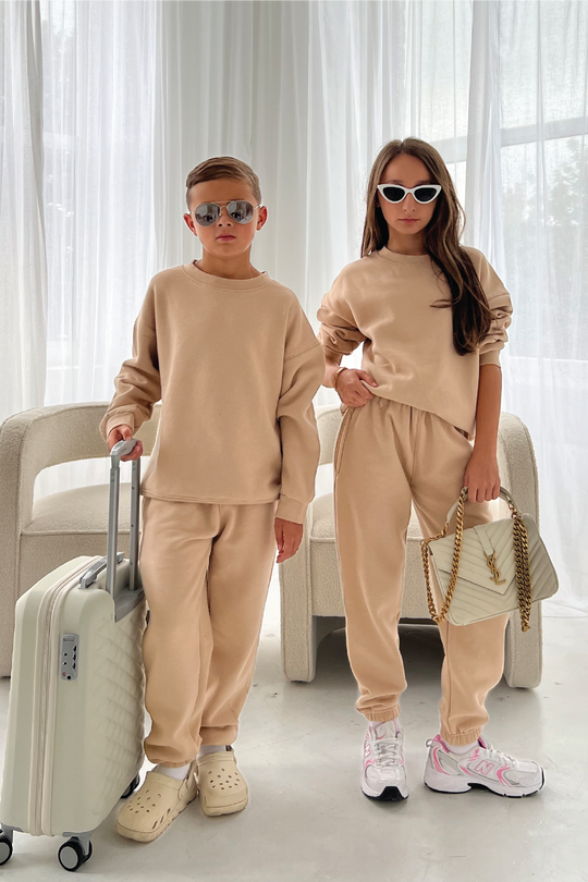 Mini stone premium essential sweater