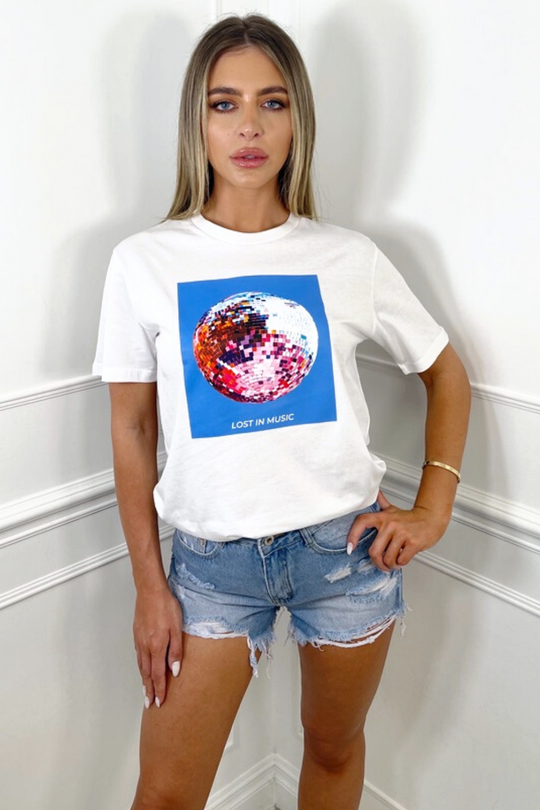 Lost in music printed white tee