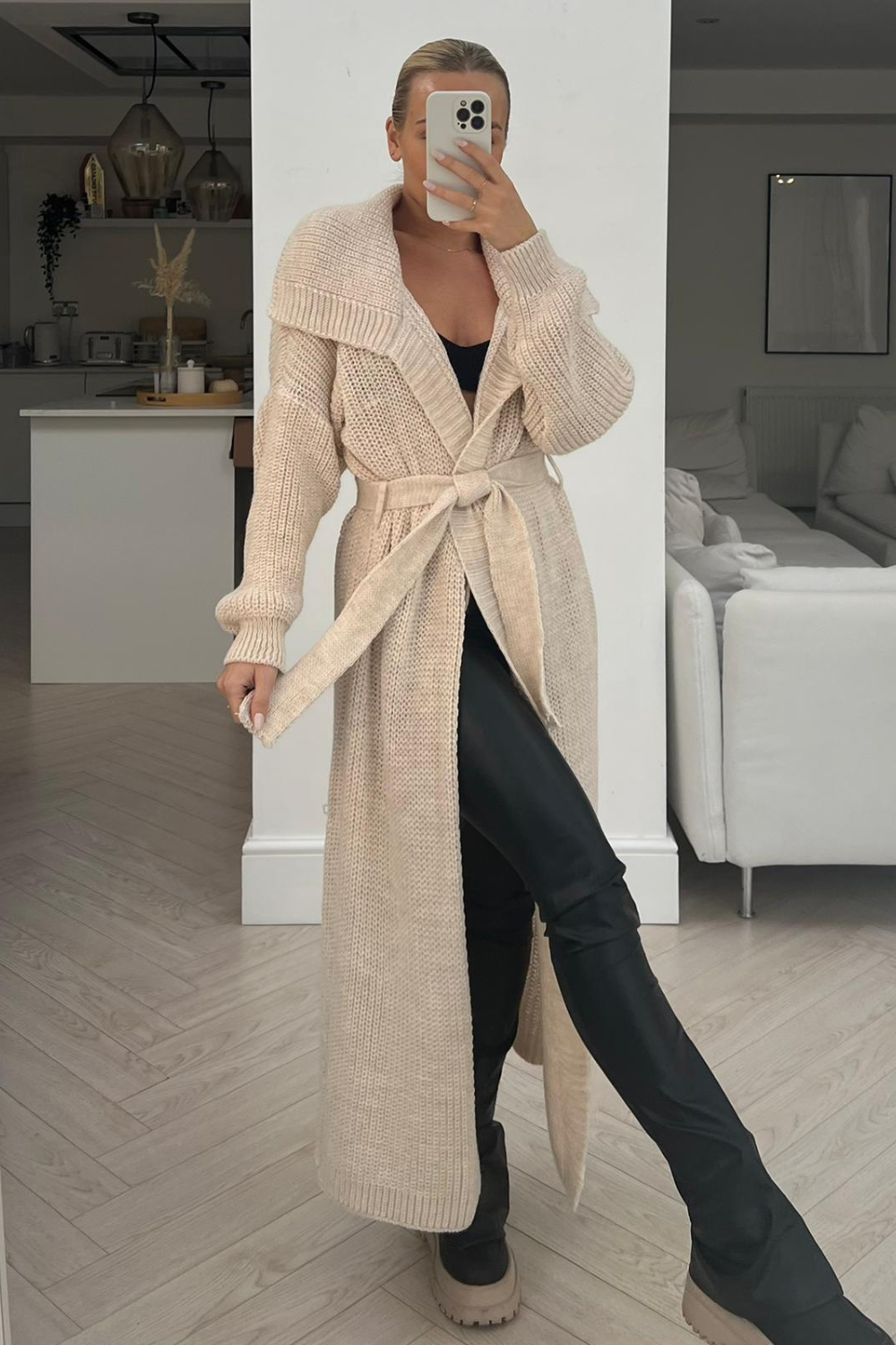 Long knitted coat shop