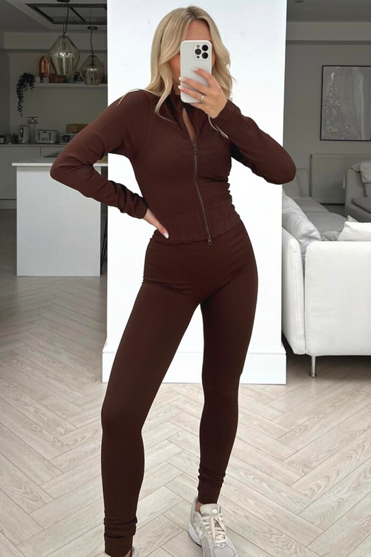 Jessie chocolate 3 piece activewear set