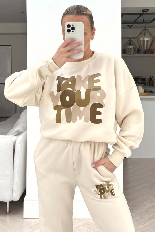 Take your time ecru printed sweater loungewear set